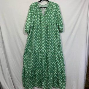 Womans maxi dress ruffle hem, balloon sleeve. Size XXL. New with tags.